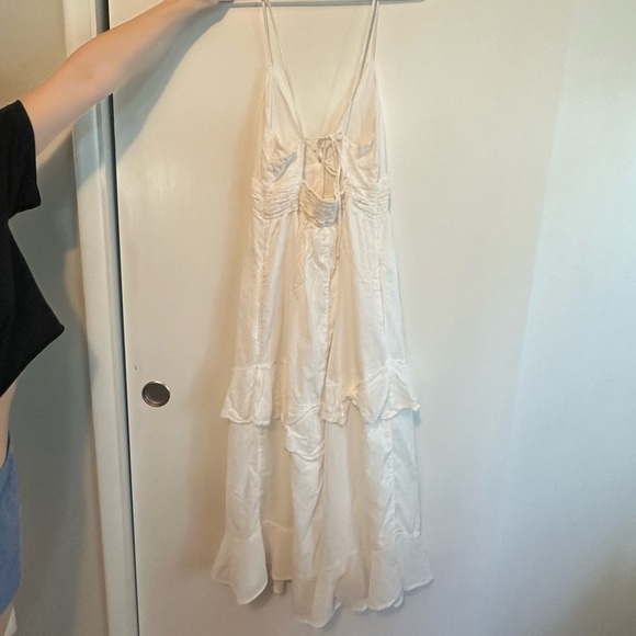 White Tiered Maxi Dress - Picture 4 of 4